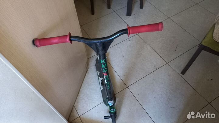 Трюковой самокат