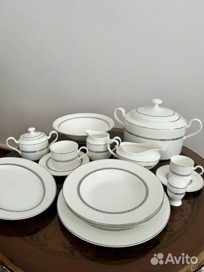 Столовый сервиз на 12 персон