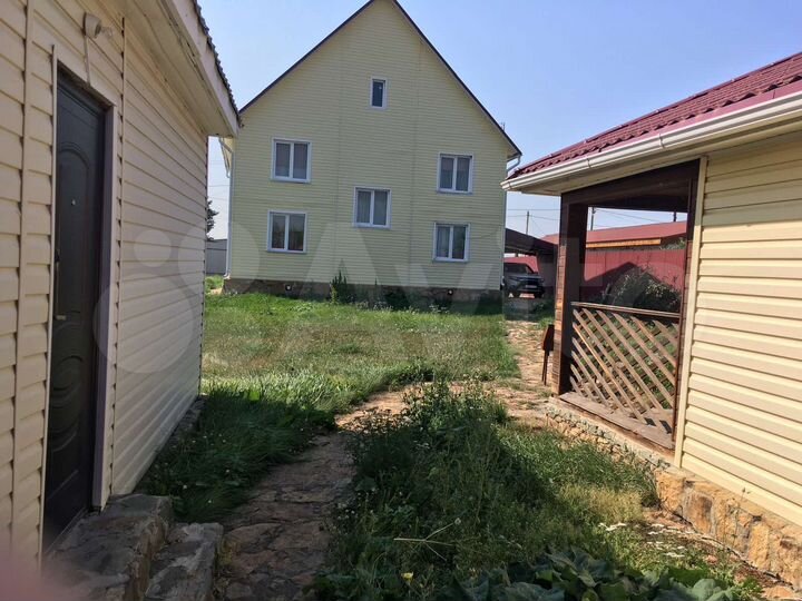 Дом 180 м² на участке 20 сот.