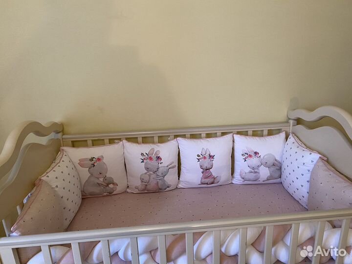 Бортики на кроватку