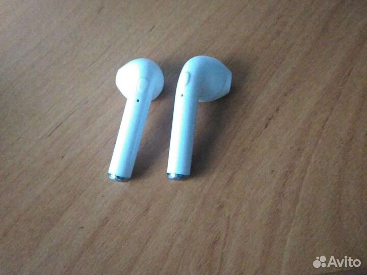 Наушники airpods