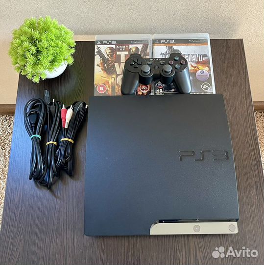 Sony PlayStation 3 Slim 320Gb. Идеал. Комплект
