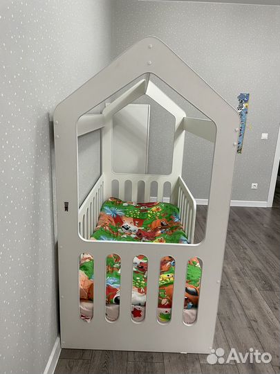 Кровать детская домик+матрас
