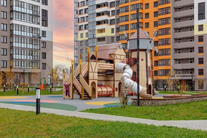 2-к. квартира, 69 м², 9/18 эт.