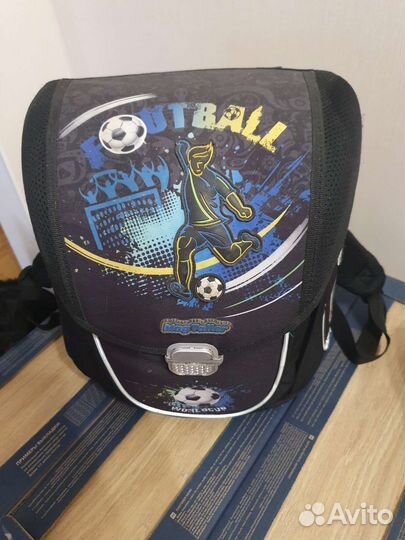 Школьный рюкзак ортопедический