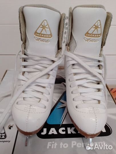 Фигурные коньки jackson artiste