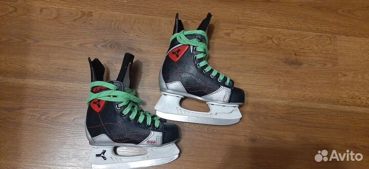 Коньки хоккейные 29 размер
