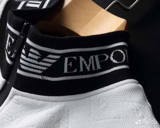 Спортивный костюм Emporio Armani