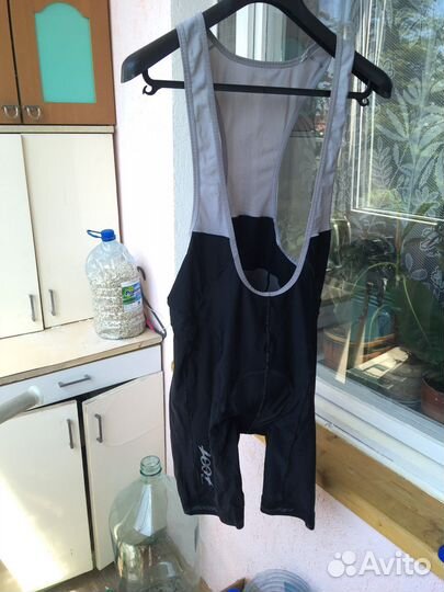 Велокуртка, Велотрусы велочулки и джерси велоформа