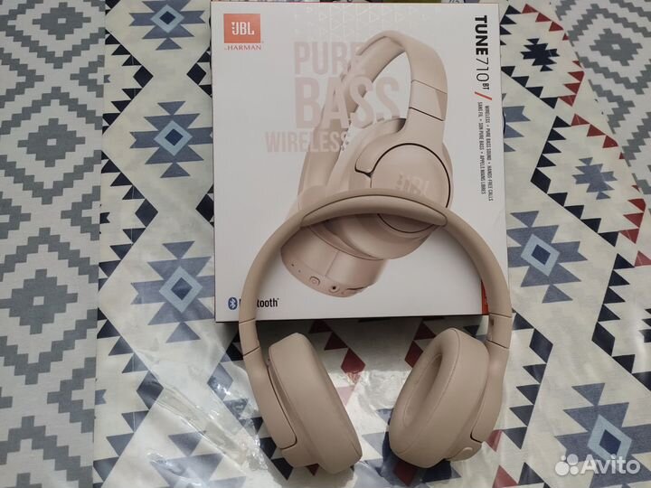 Наушники jbl tune 710bt с беспр./пров. соединением