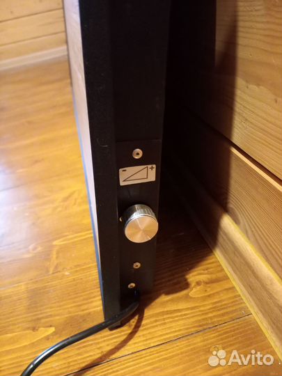 Керамический обогреватель настенный Normand