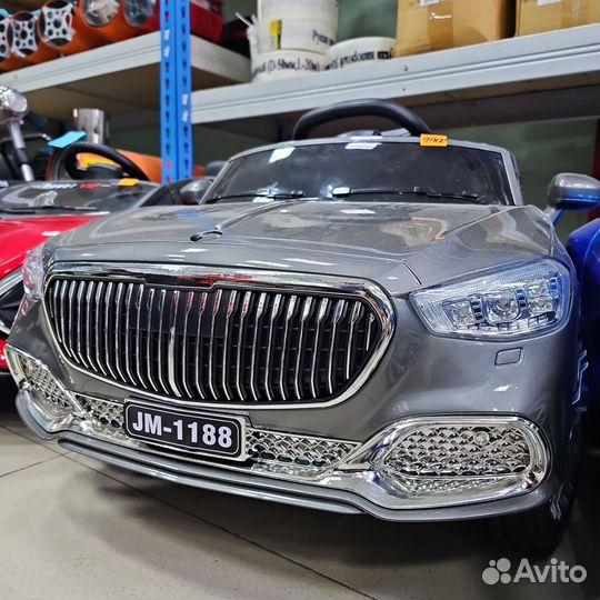 Детский электромобиль Новый