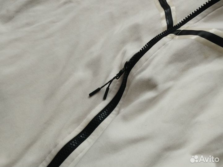 Кофта Nike tech fleece белая размер L
