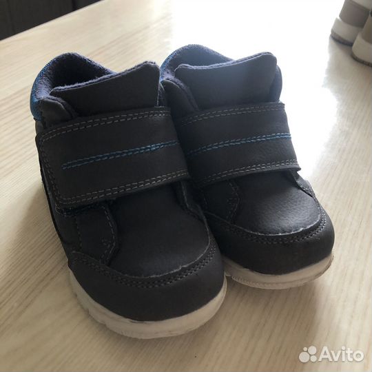 Ботинки демисезонные 23