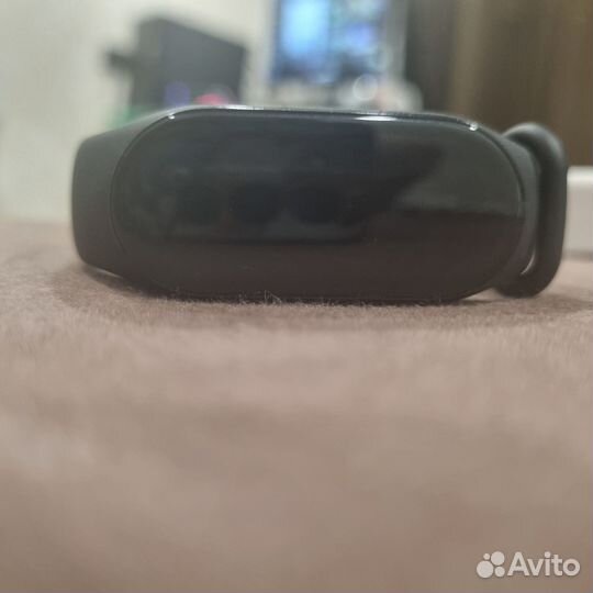 Фитнес-браслет Xiaomi Mi Band 7