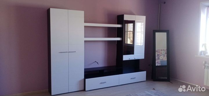 Стенка в гостиную бу