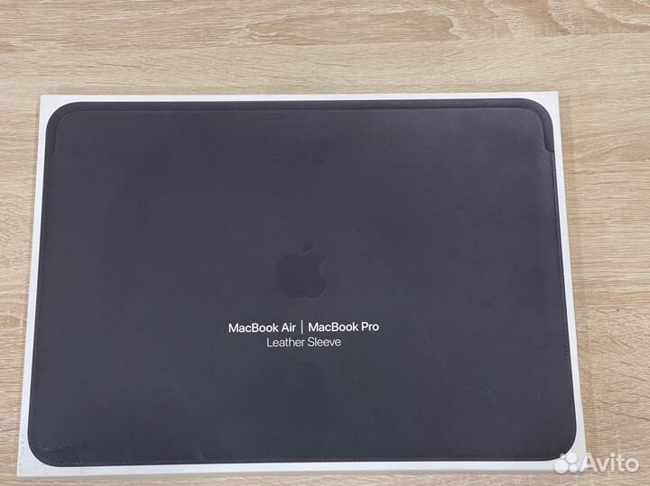 Чехол Apple для MacBook Air
