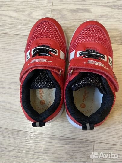 Кроссовки для мальчика