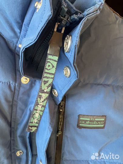 Утепленная синяя жилетка Quiksilver