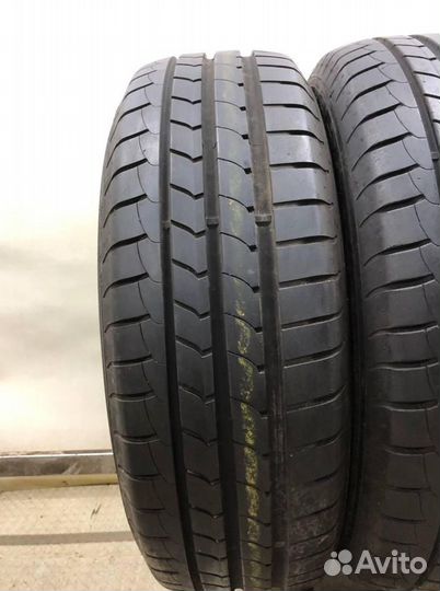 Goodyear EfficientGrip 195/60 R16 89H