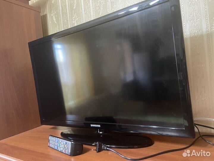 Телевизор Samsung 32
