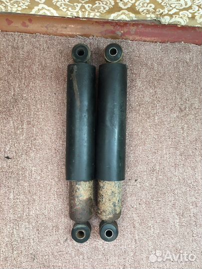 Продам задние стойки шеврале нива