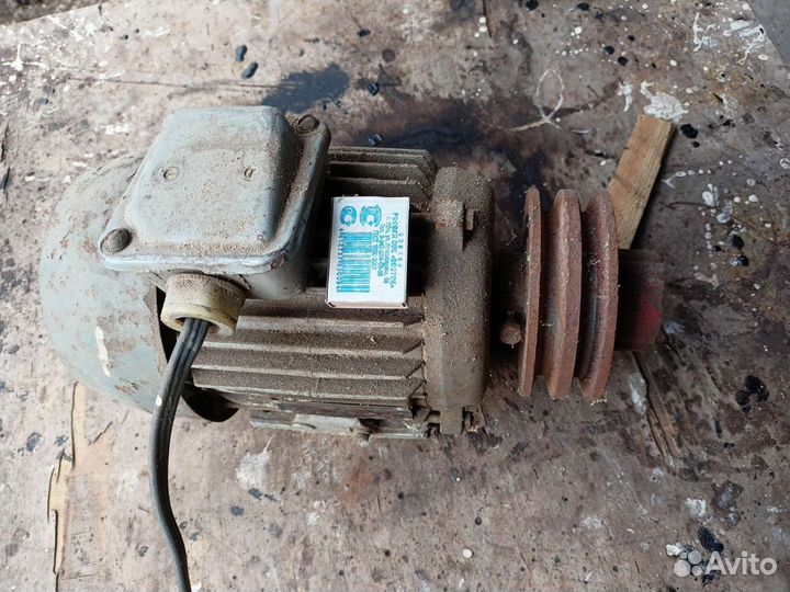 Электродвигатель на 380 в бу