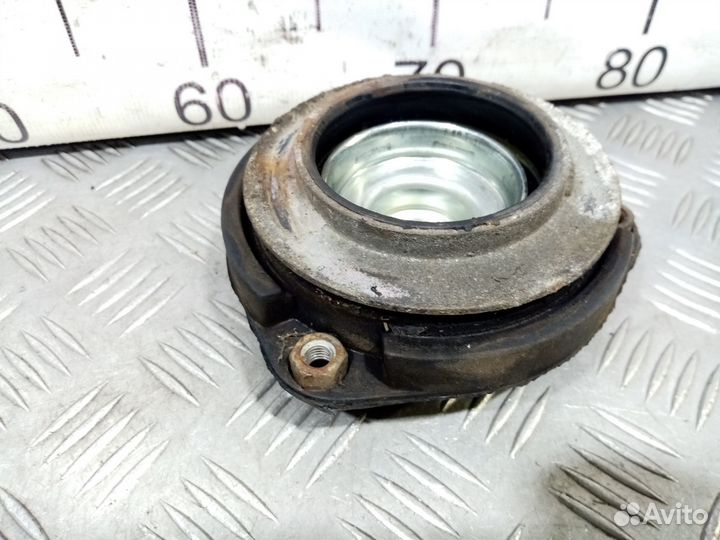 Б/У Опора амортизатора переднего VAG00