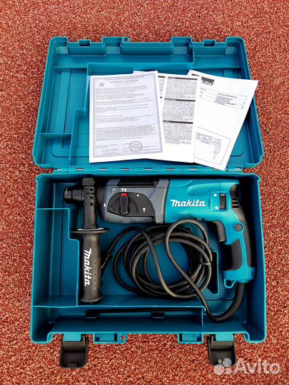 Перфоратор makita hr 2470 оригинал новый