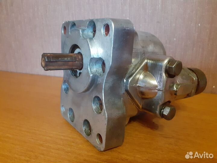 Гидронасос шестеренный