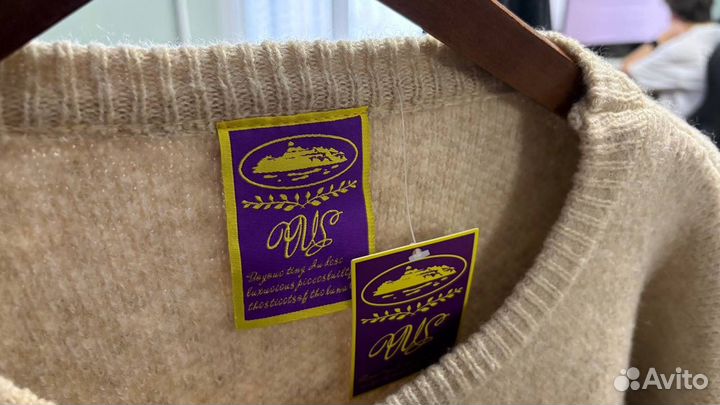 Свитер Corteiz бежевый