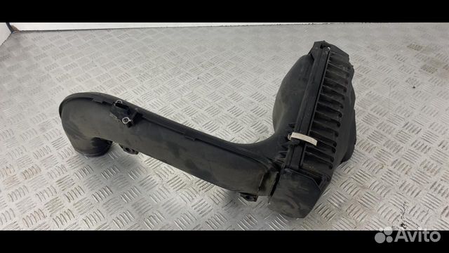 Корпус воздушногo фильтра BMW X5 F15 2015 8573869