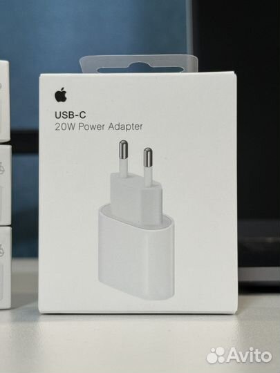 Зарядное устройство Apple 20W Type-C Оригинал100%