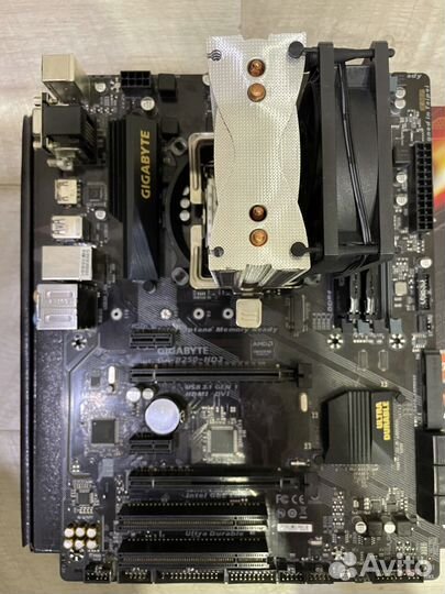 Процессор Intel Сore i7 - 7700 + Материнская плата