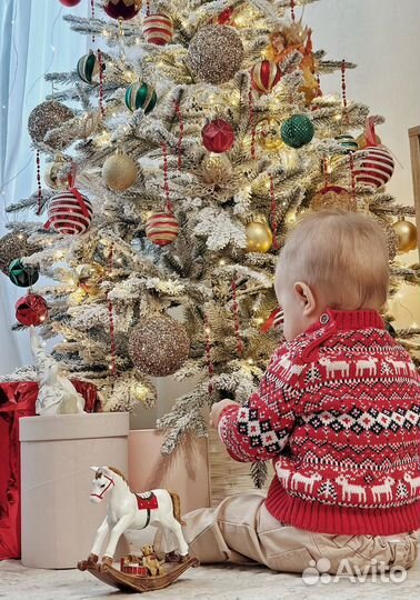 Свитер с оленями и брючки