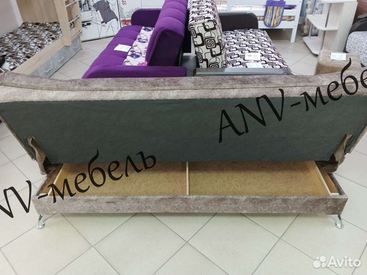 Диван без подлокотников, в наличии