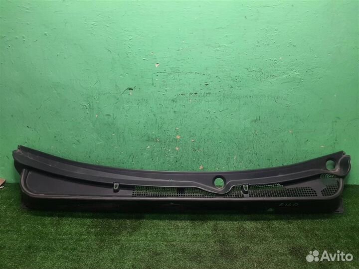 Решетка стеклоочистителей Subaru Legacy/ Outback