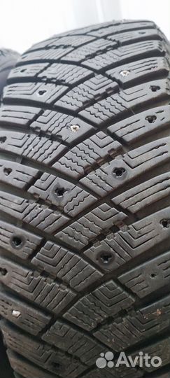 Goodyear Ultragrip Ice Arctic 185/65 R15 88T