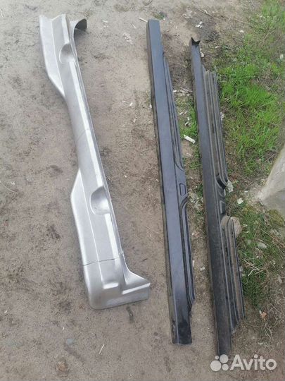 Пластиковый обвес накладки на пороги классика