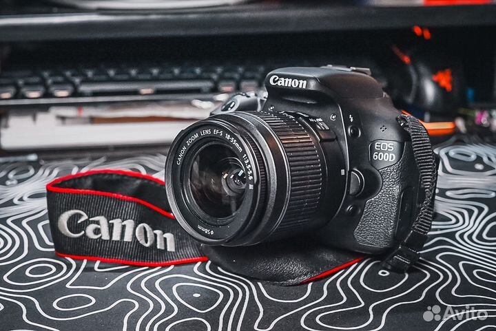 Canon 600D Фотоаппарт