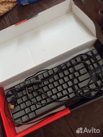 Игровая клавиатура с подсветкой