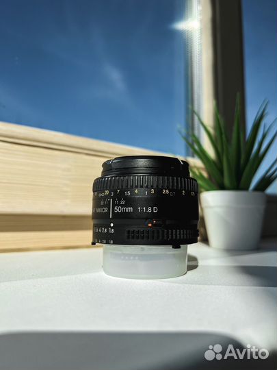 Объектив Nikon AF 50mm f/1.8 D Nikkor