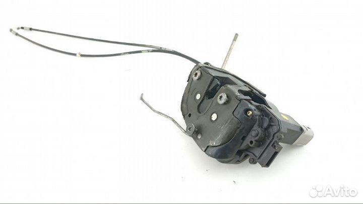 Замок двери передний левый Lexus Gs300 JZS147