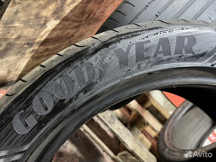 Goodyear Eagle F1 Asymmetric 3 SUV 265/45 R21