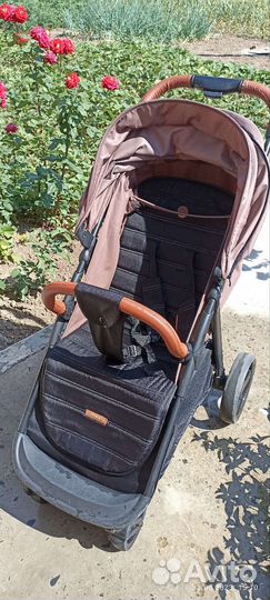 Прогулочная коляска б/у