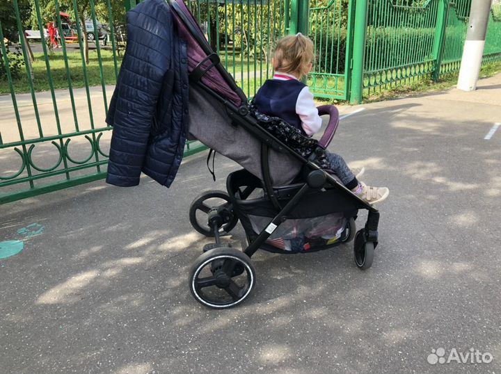 Коляска Babyton