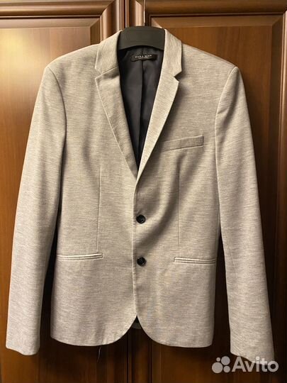 Пиджак мужской zara M