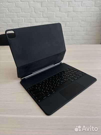 Apple magic keyboard для iPad pro 12.9