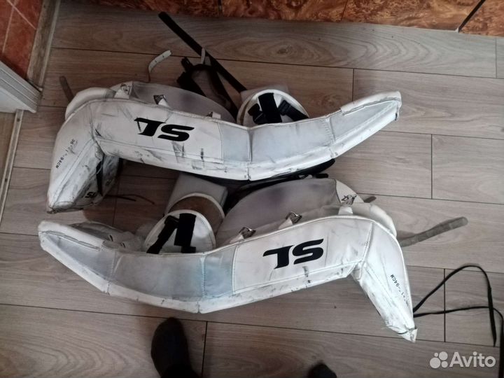 Вратарские щитки 36, 