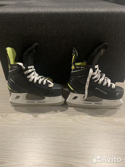 Коньки хоккейные